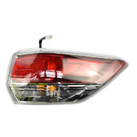 Toyota Kluger Right Hand Tail Light Lamp Assembly 12/2013 - 11/2016