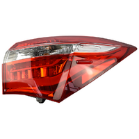 Toyota Corolla Left Hand Tail Light Lamp Assembly 12/2013 - 10/2016 image